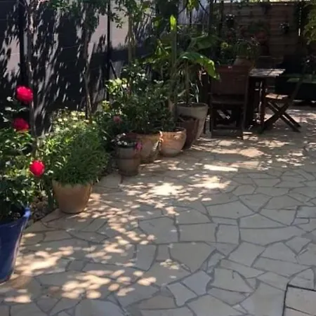 Dependance De 30m² Dans Maison Avec Entree Privee Apartment